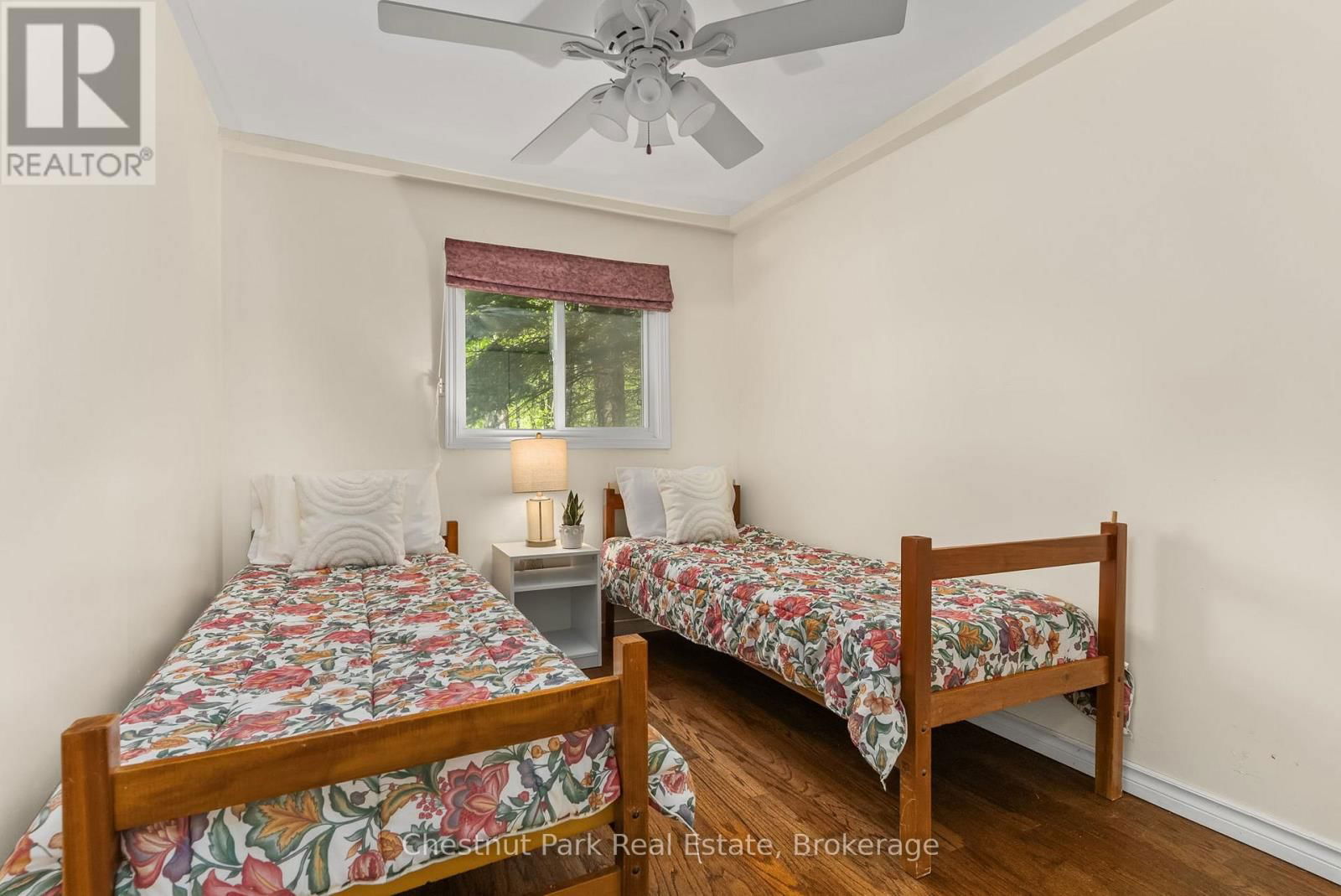 340 SKYLINE DRIVE Image 22