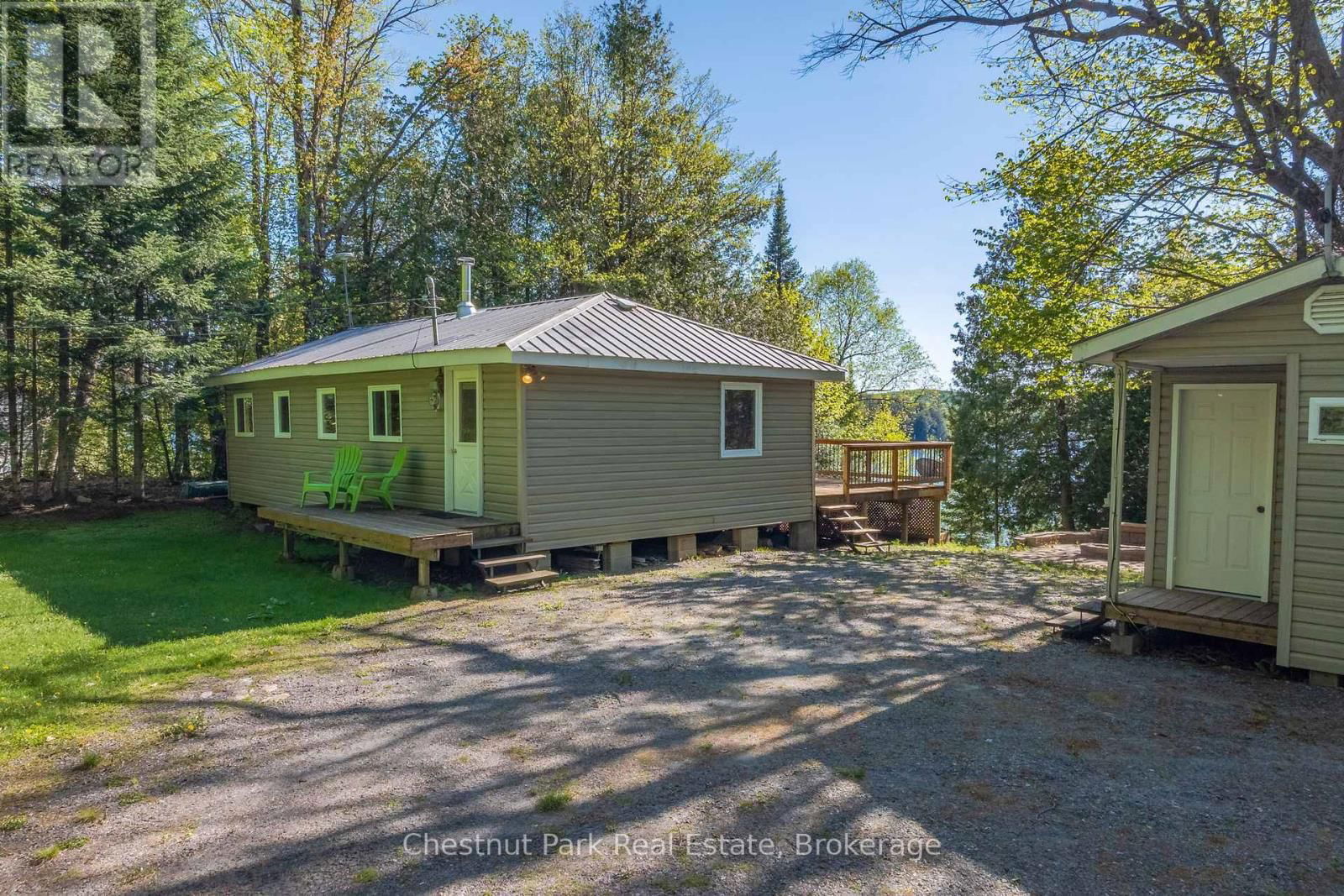 340 SKYLINE DRIVE Image 43