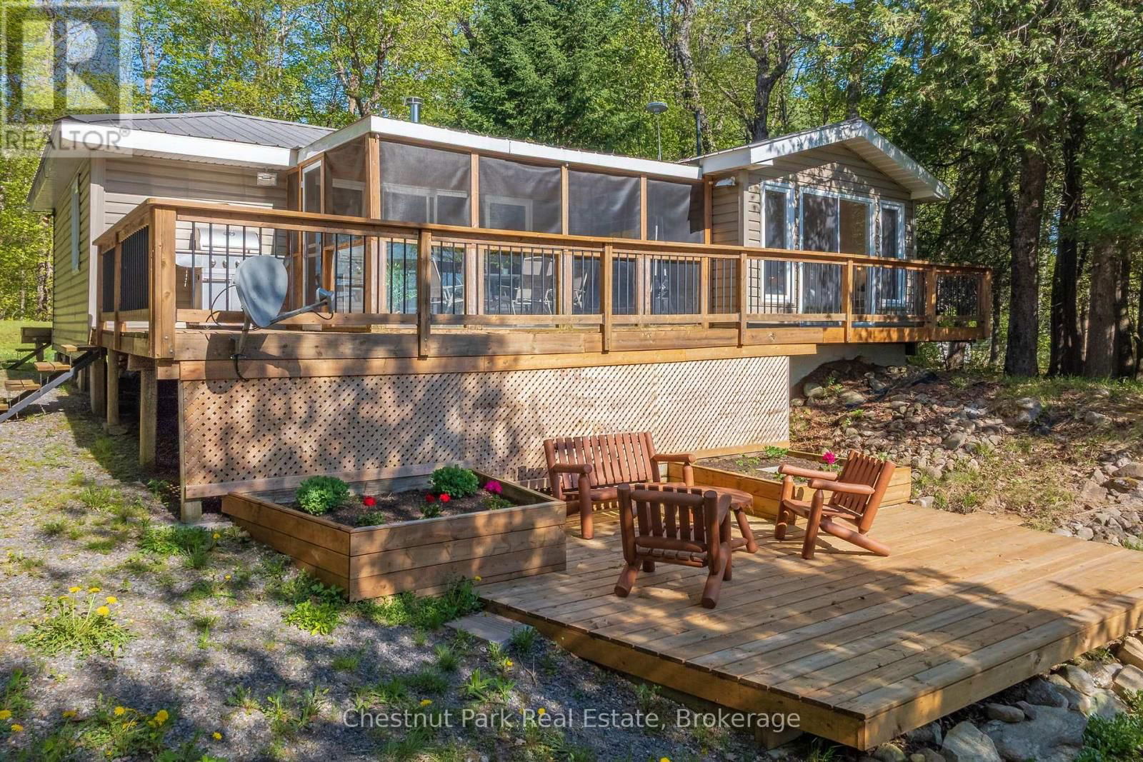 340 SKYLINE DRIVE Image 8