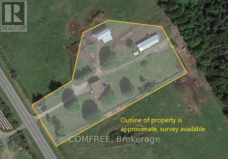 4437 COUNTY ROAD 12 Image 27