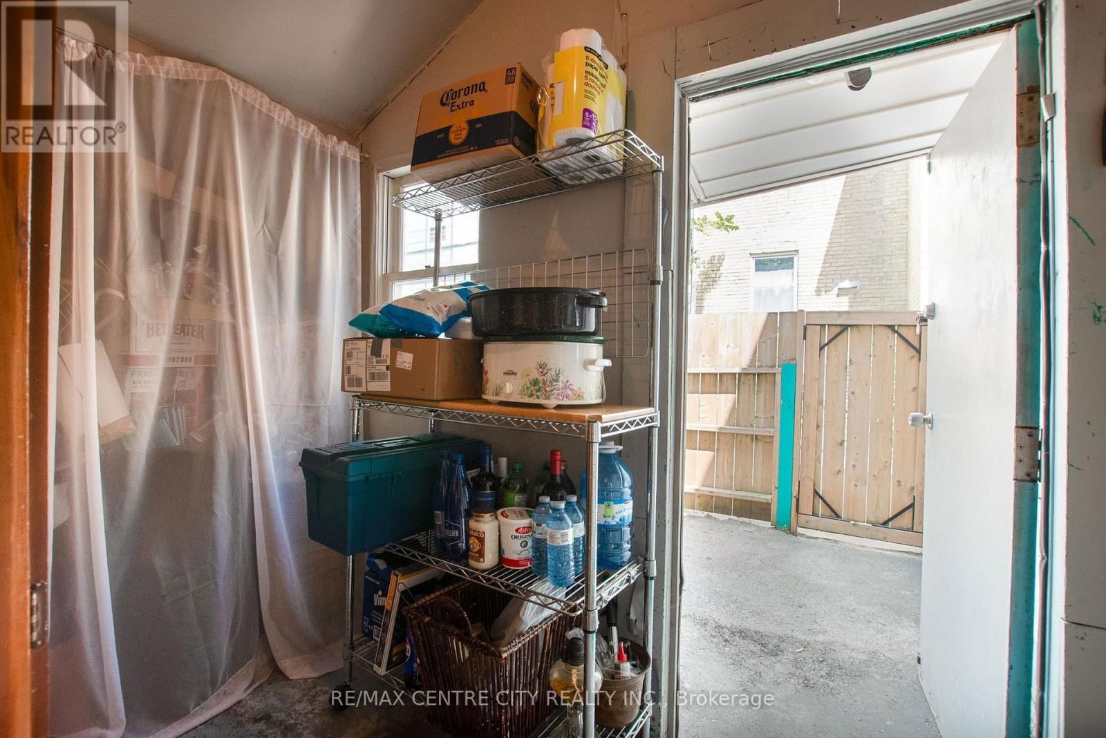 582 PALL MALL STREET Image 18