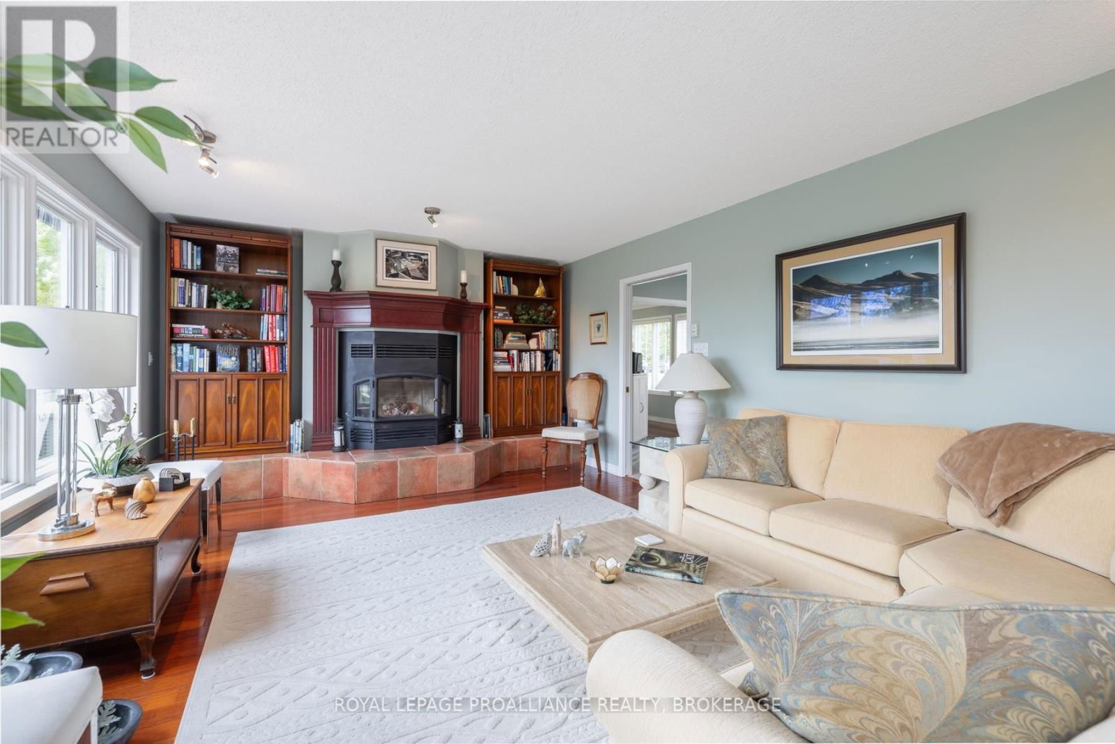 1682 SOUTH BOULEVARD Image 13