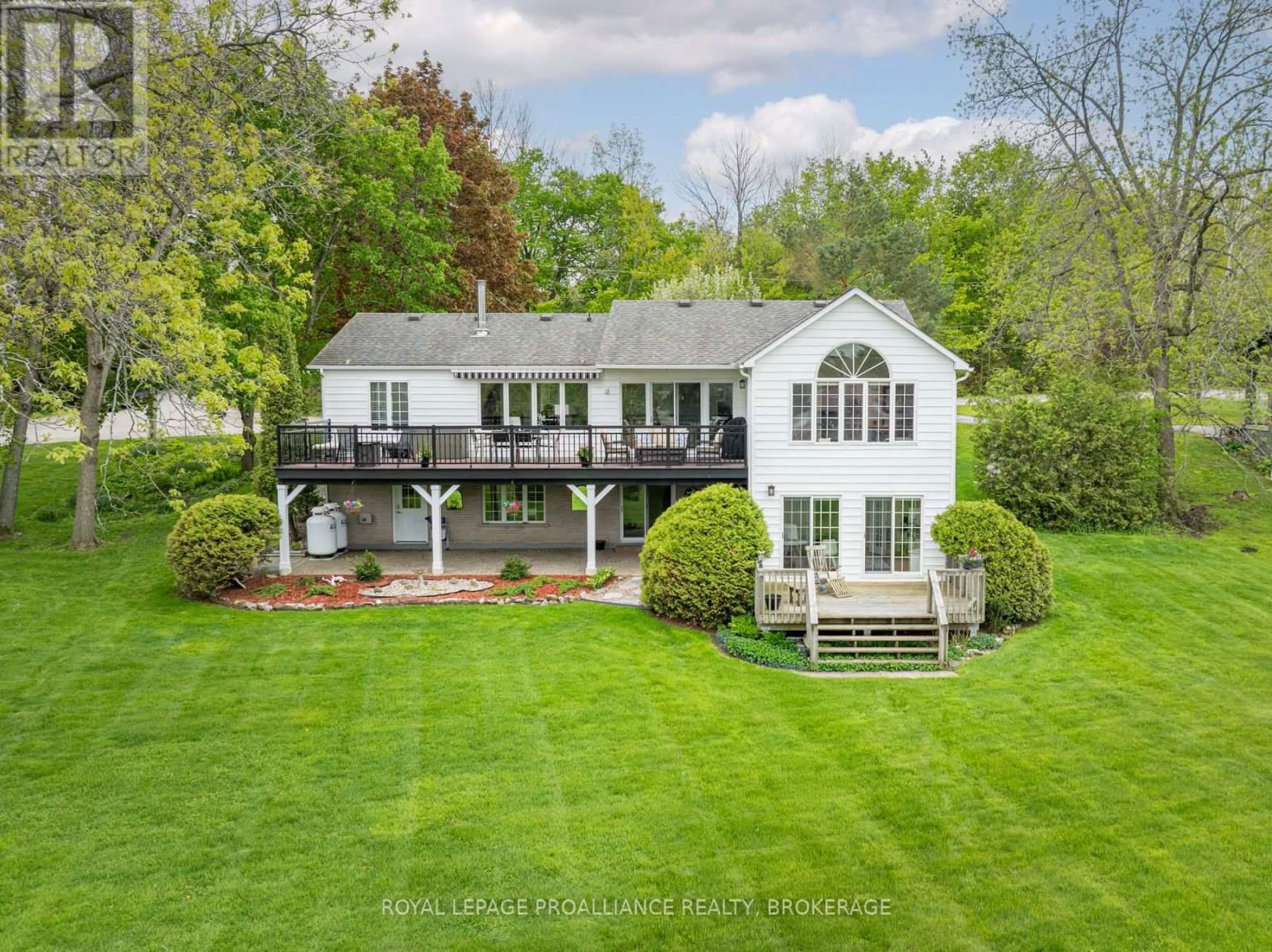 1682 SOUTH BOULEVARD Image 32
