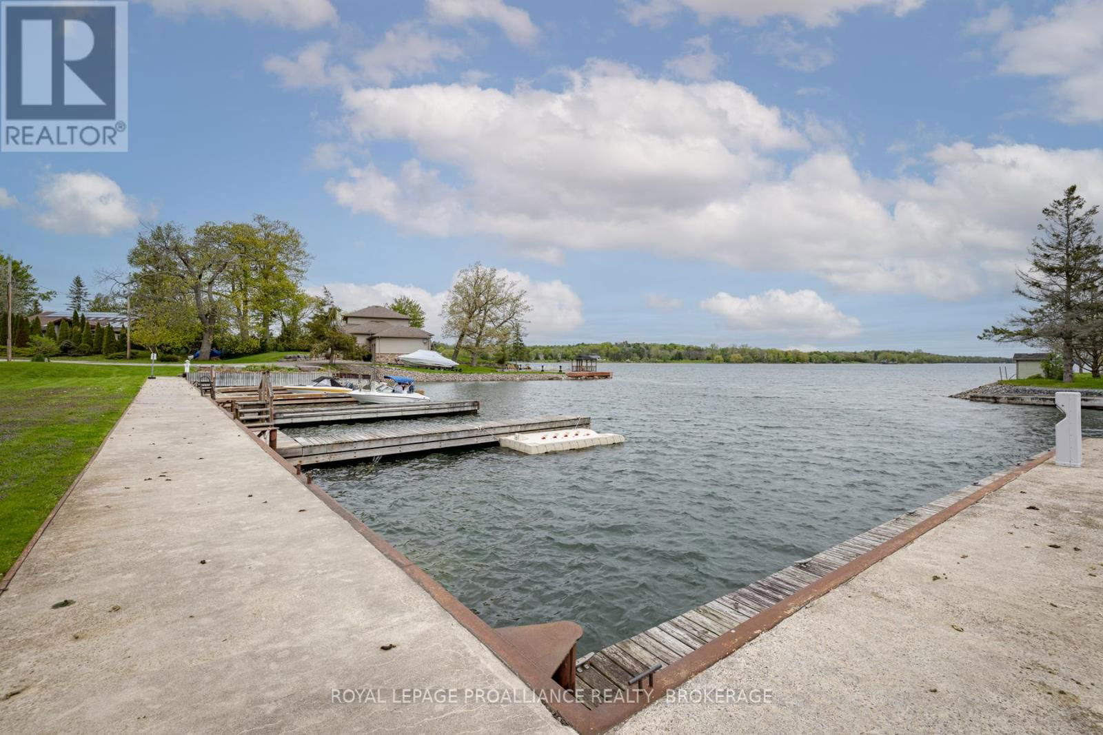 1682 SOUTH BOULEVARD Image 39