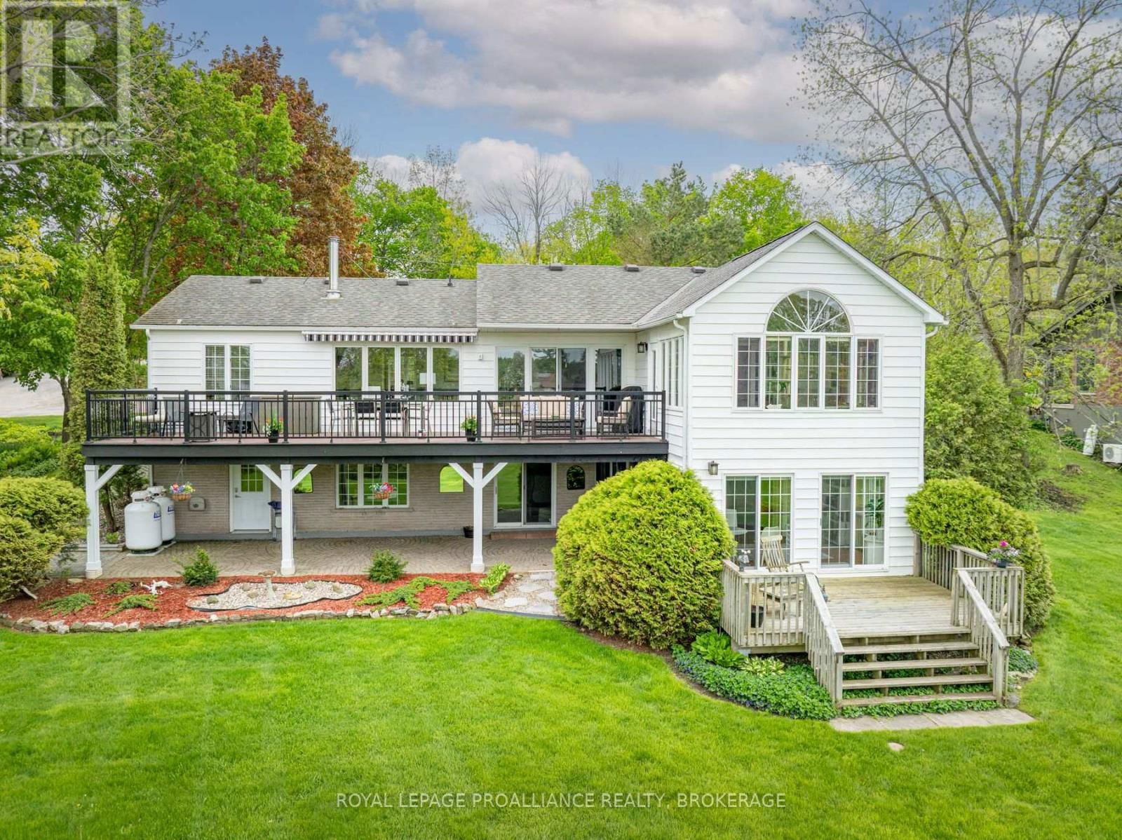 1682 SOUTH BOULEVARD Image 4