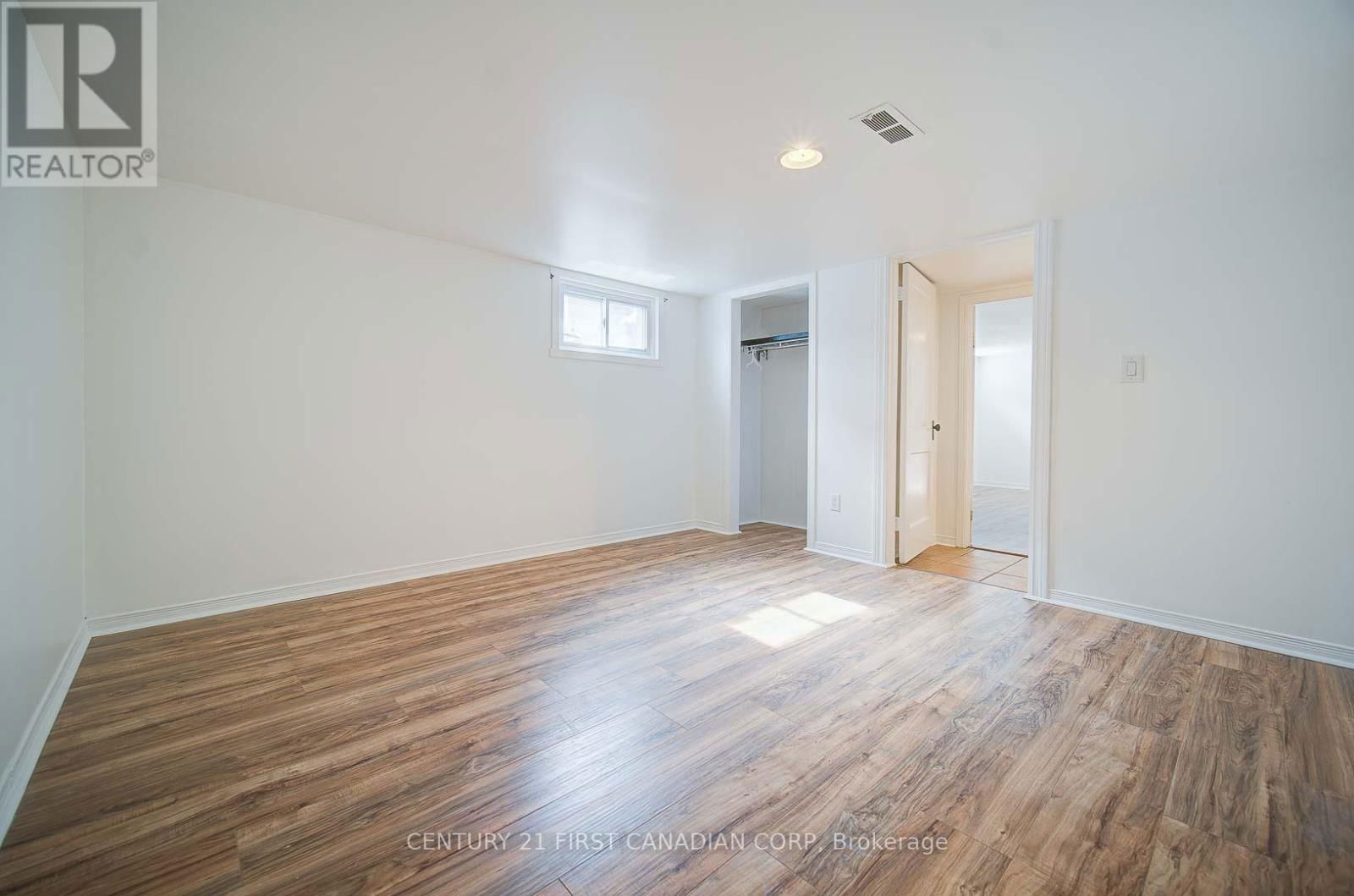 3 - 581 TALBOT STREET Image 6