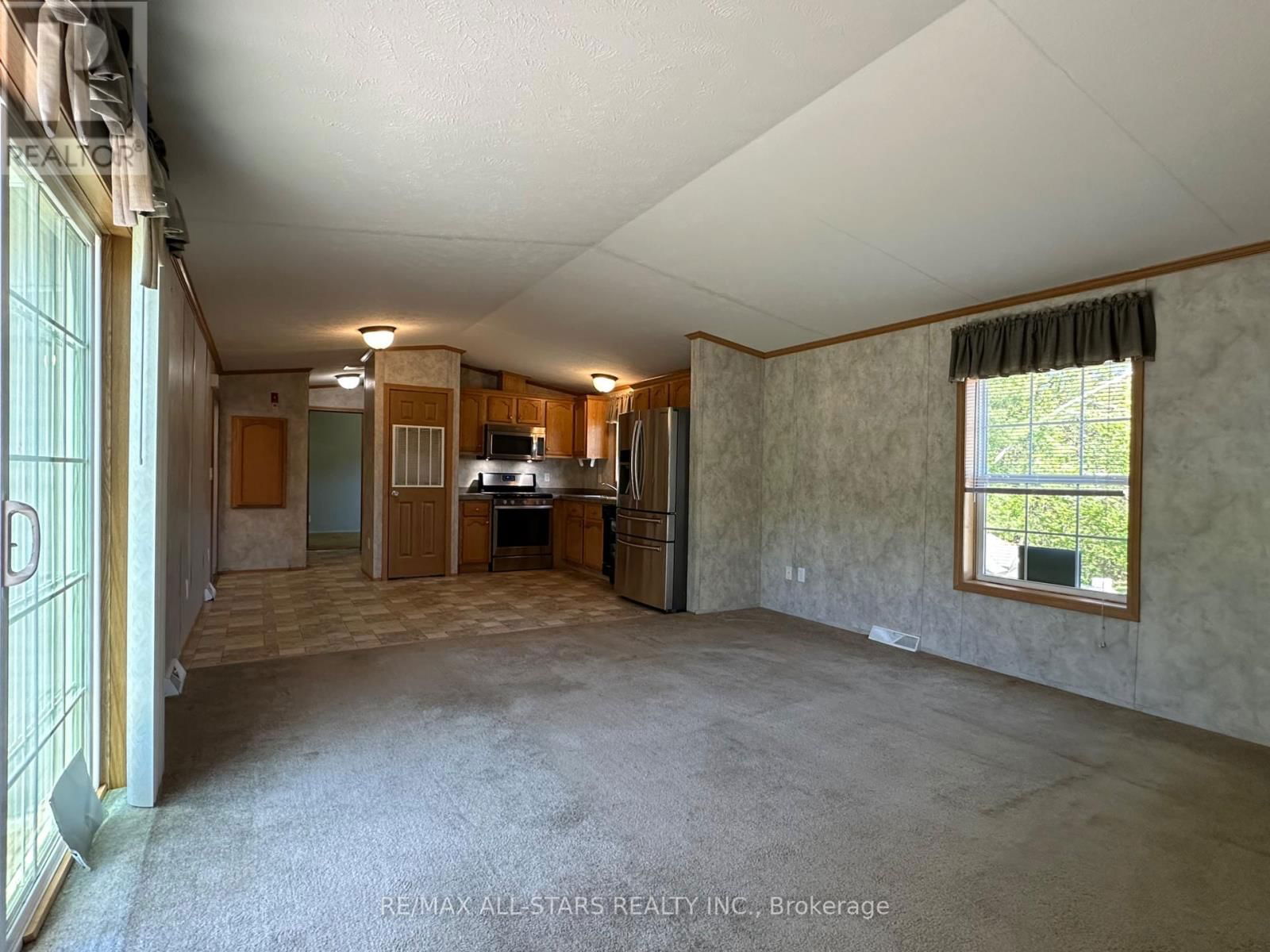 RACOON ROAD Image 27