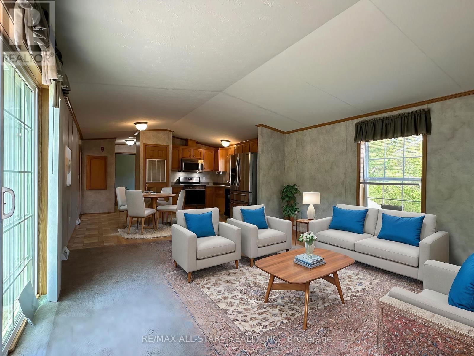 RACOON ROAD Image 9