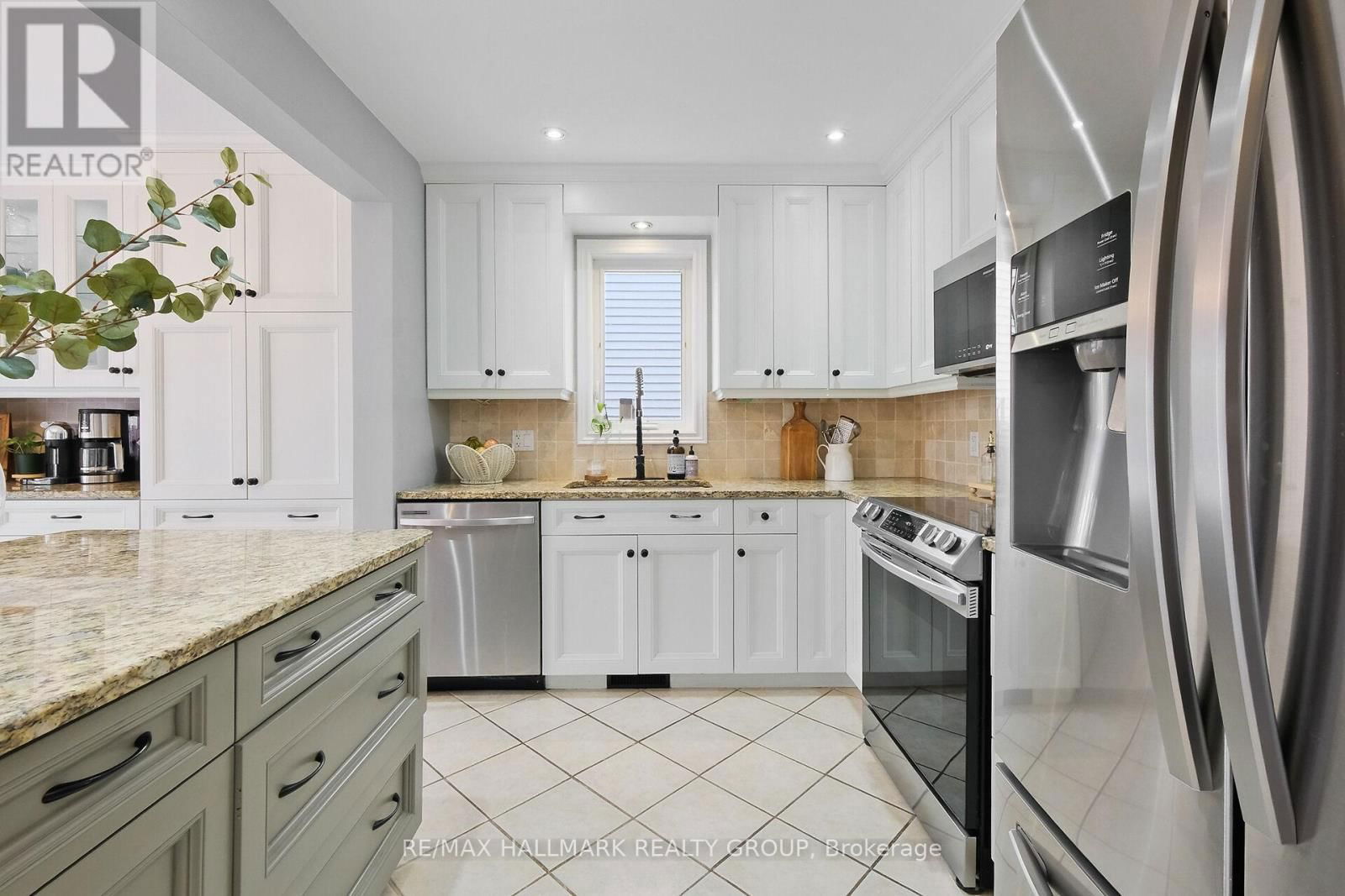 35 WILLOW GLEN DRIVE Image 11