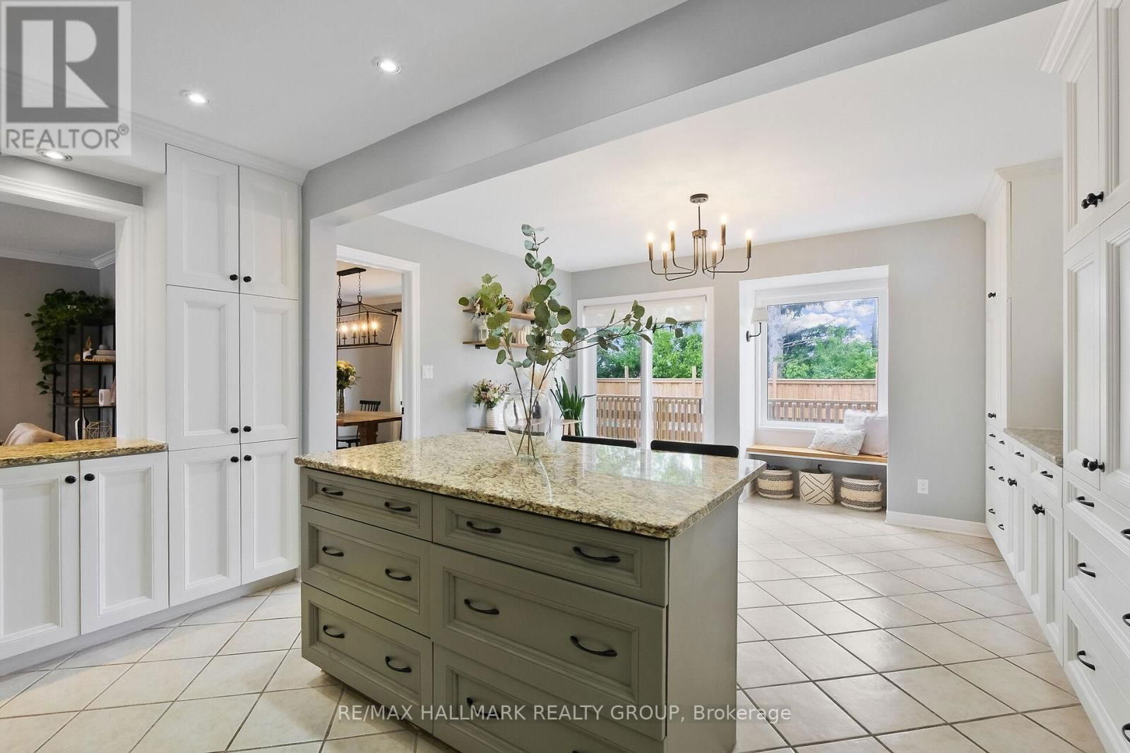 35 WILLOW GLEN DRIVE Image 13