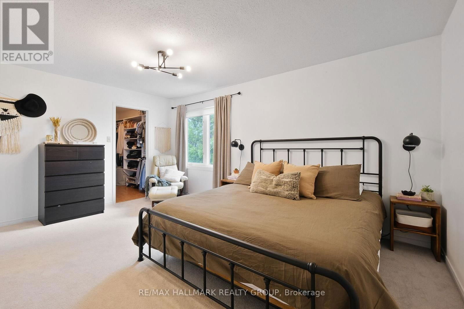 35 WILLOW GLEN DRIVE Image 22