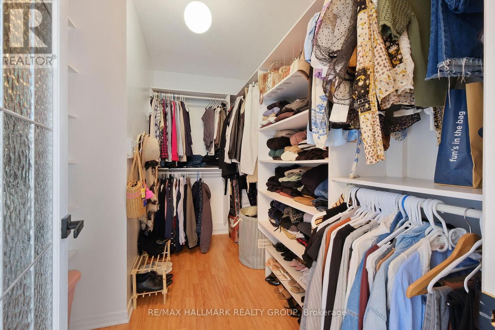 35 WILLOW GLEN DRIVE Image 23