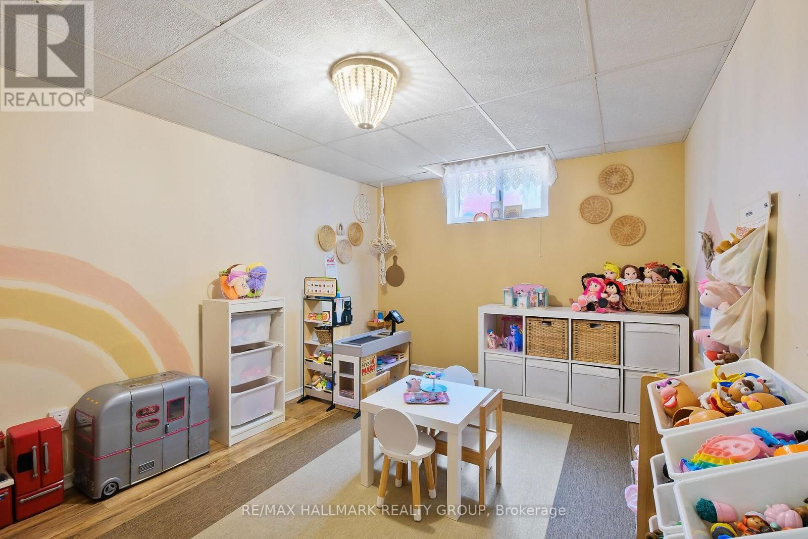 35 WILLOW GLEN DRIVE Image 27