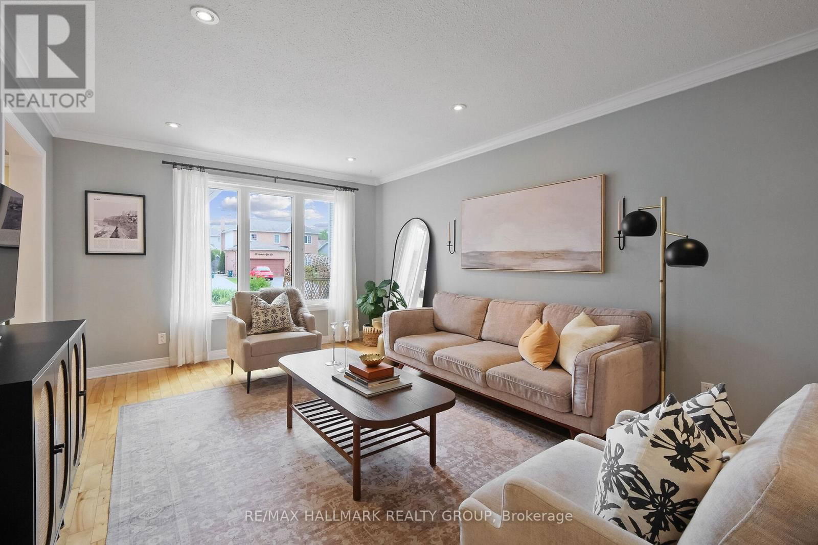 35 WILLOW GLEN DRIVE Image 7