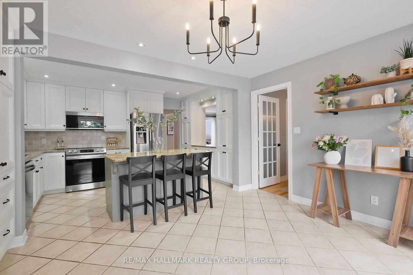 35 WILLOW GLEN DRIVE Image 9