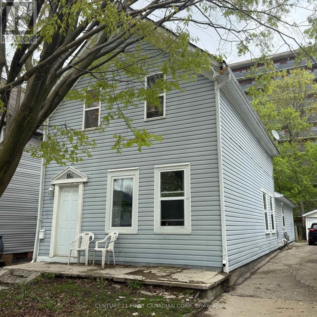 186 CLARENCE STREET Image 1
