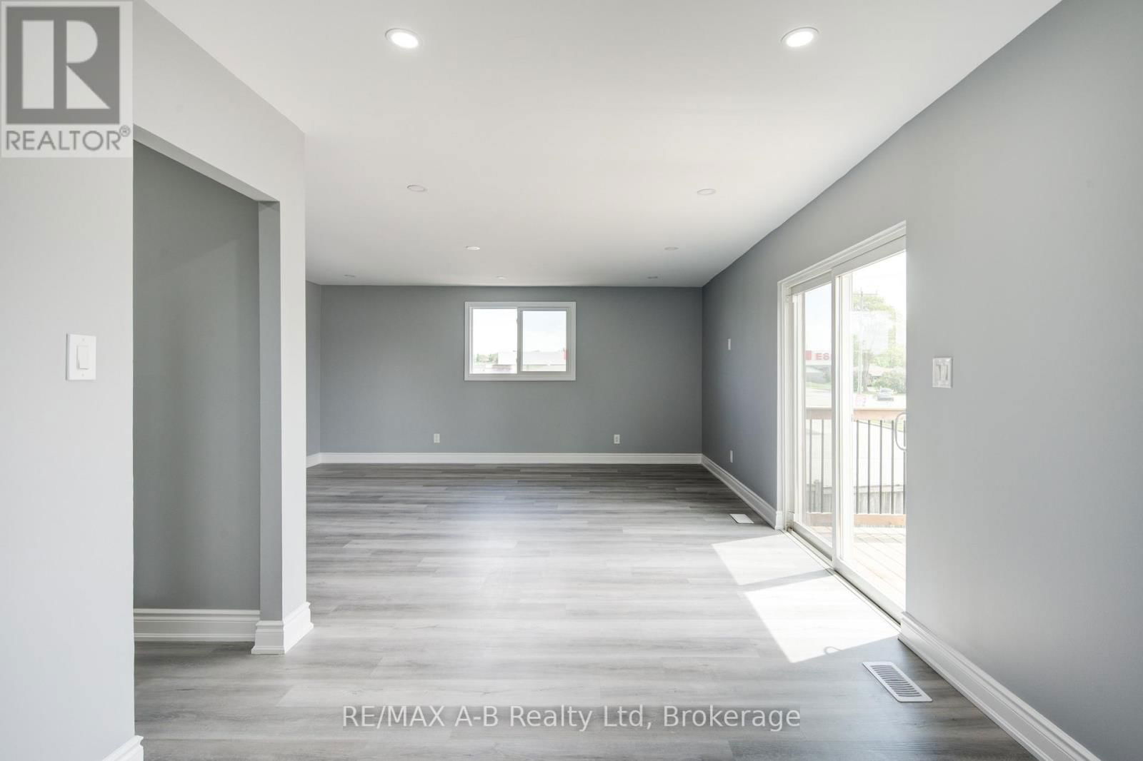 2274 34 LINE Image 10