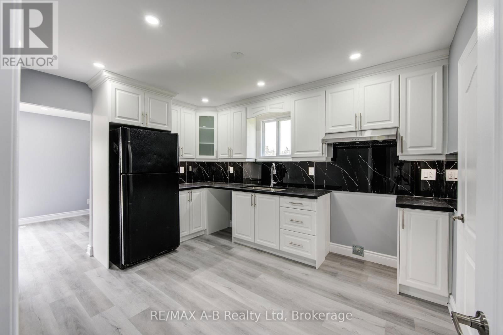 2274 34 LINE Image 14