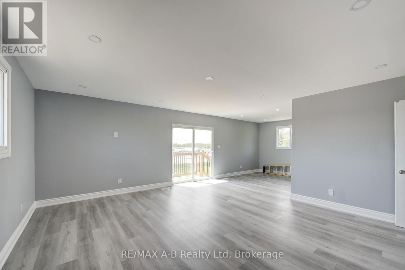 2274 34 LINE Image 8