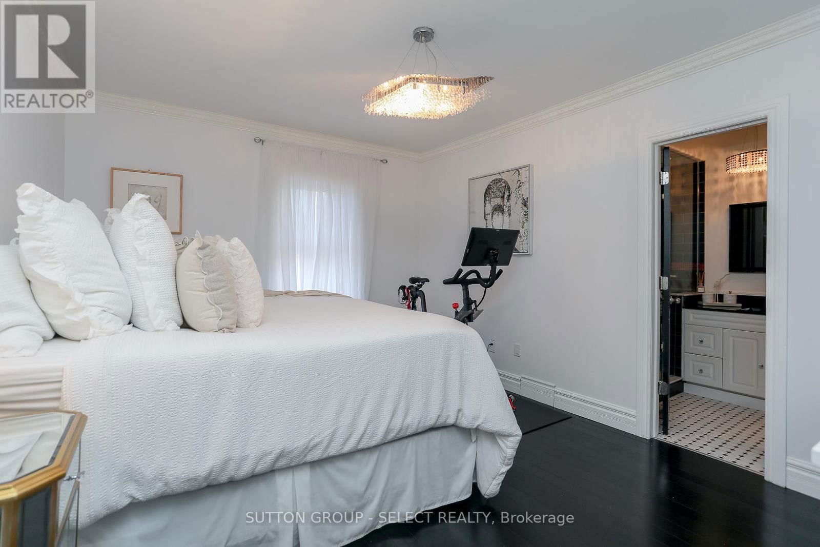 481 ENGLISH STREET Image 26