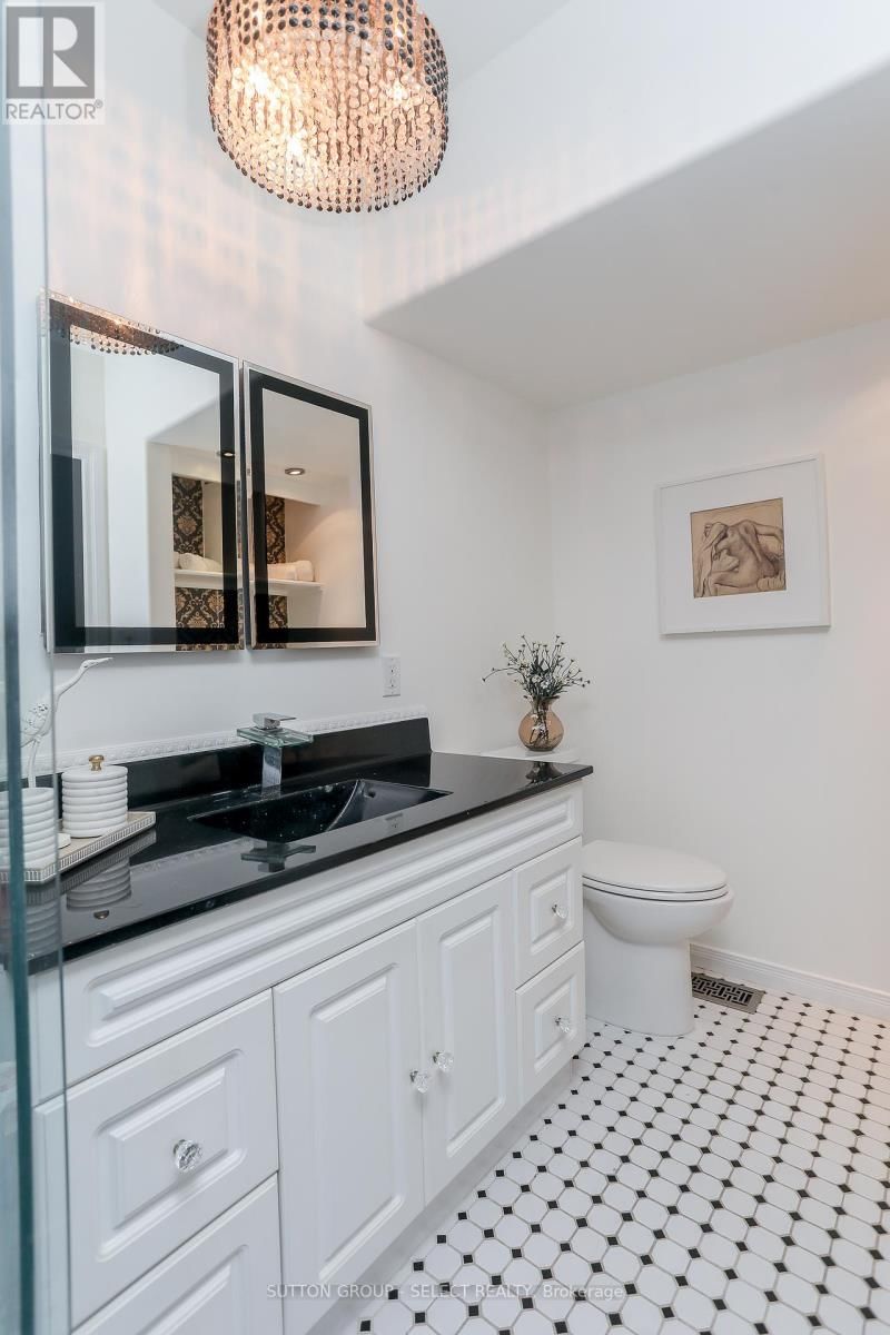 481 ENGLISH STREET Image 27