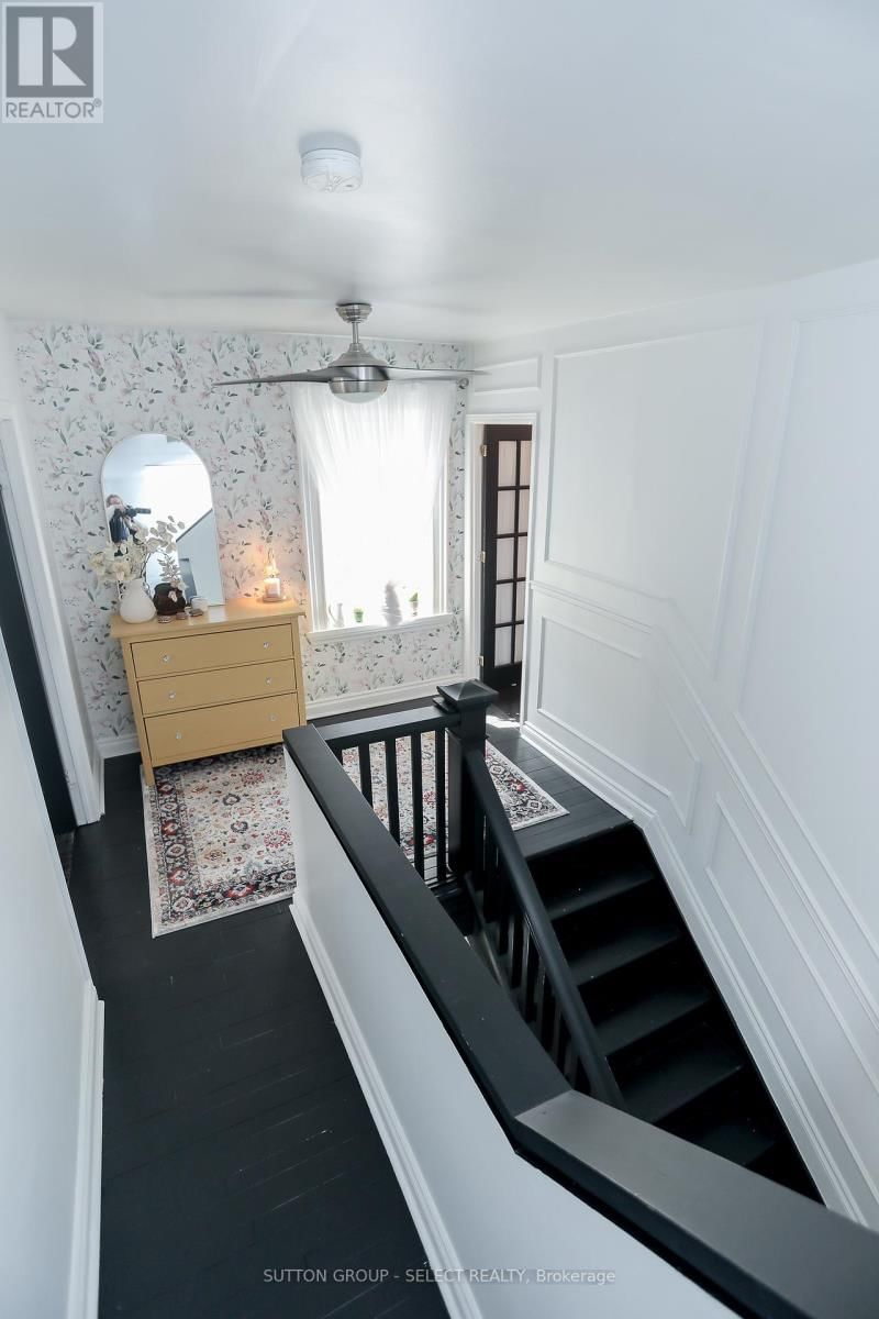 481 ENGLISH STREET Image 29