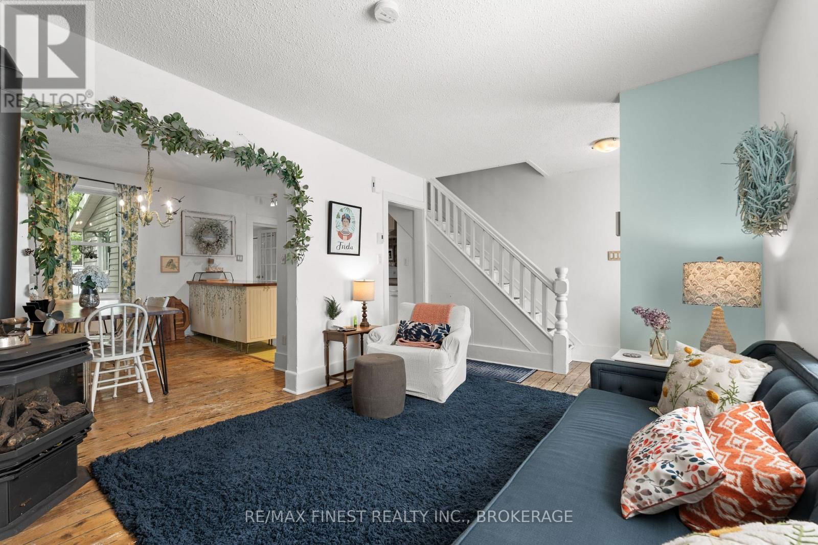 7 MARKLAND STREET Image 5