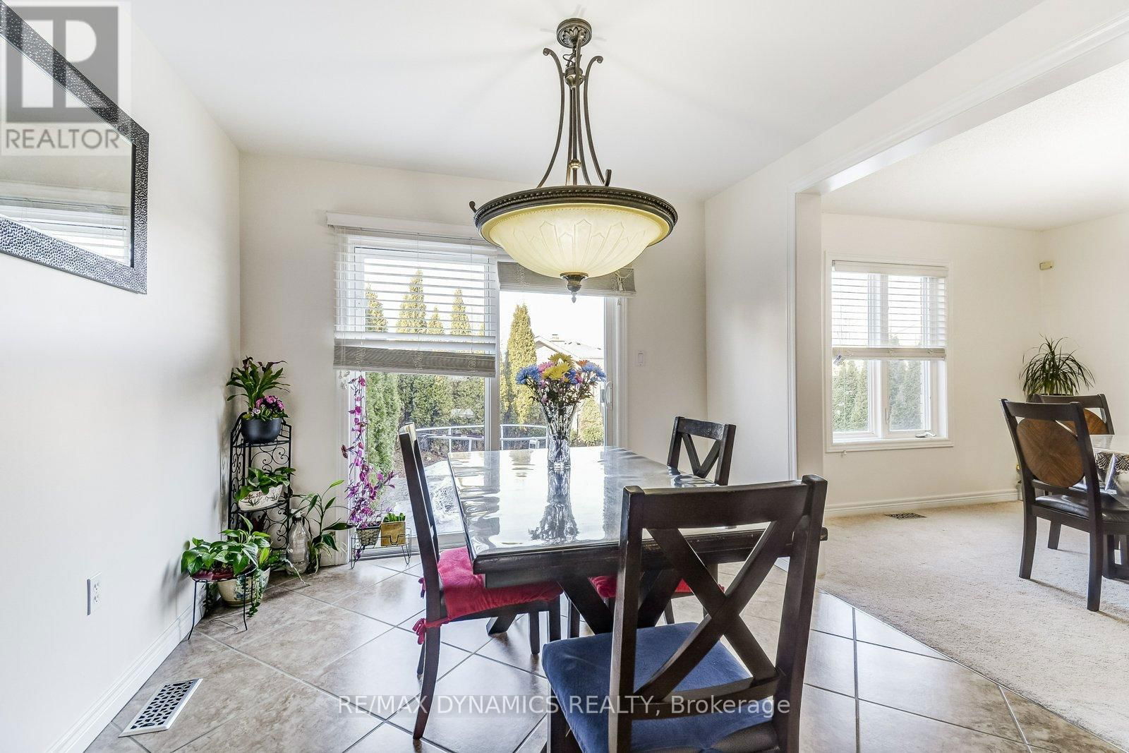 125 ASSISI STREET Image 11