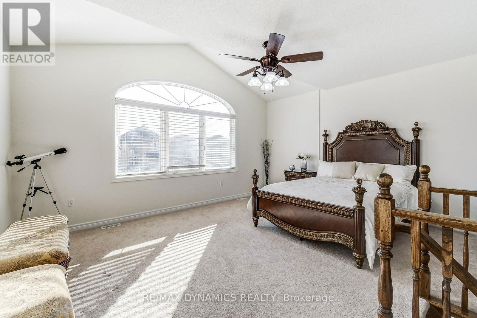 125 ASSISI STREET Image 16
