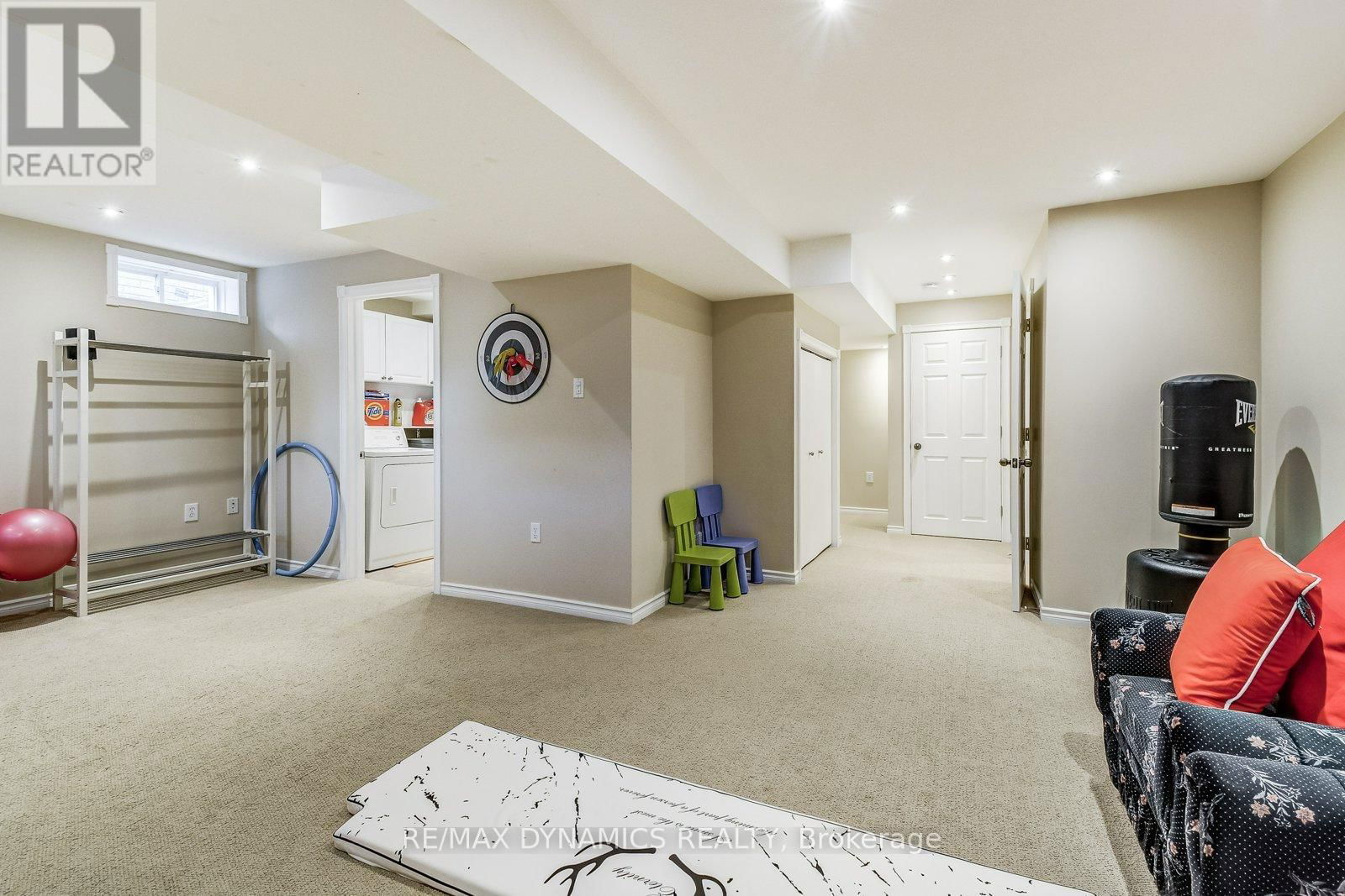 125 ASSISI STREET Image 23