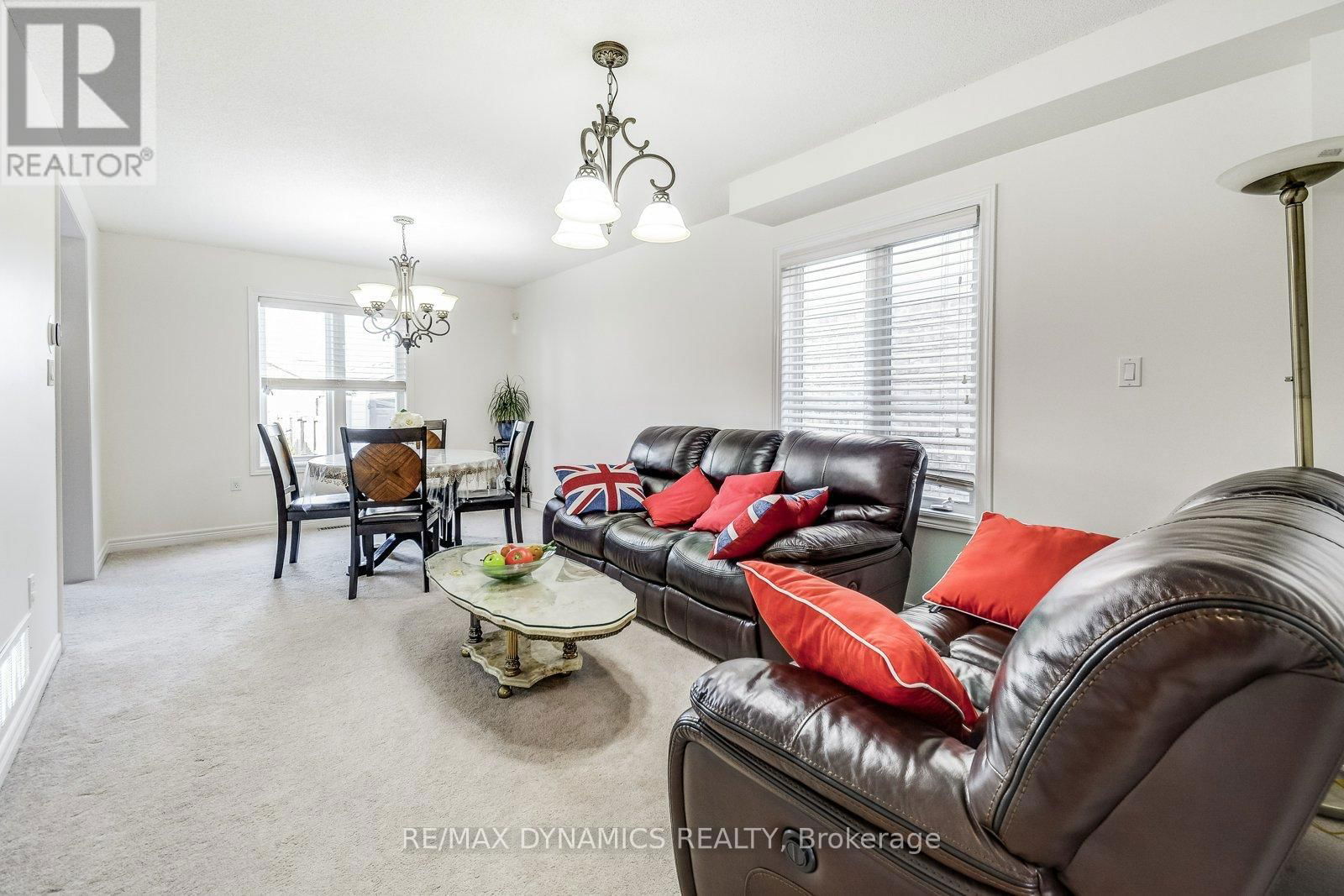 125 ASSISI STREET Image 8