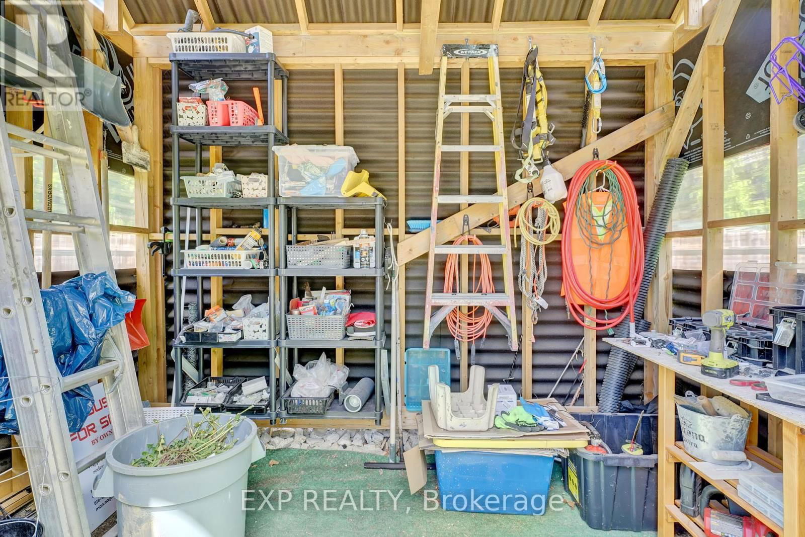 82 KEHL STREET Image 42