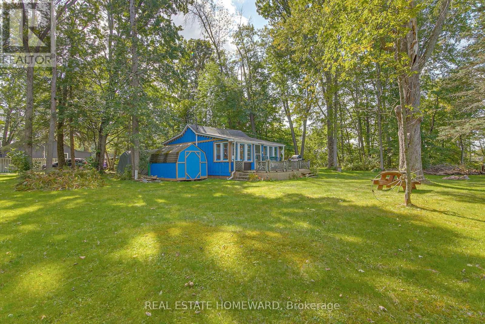 1046 BEA DALE LANE Image 11