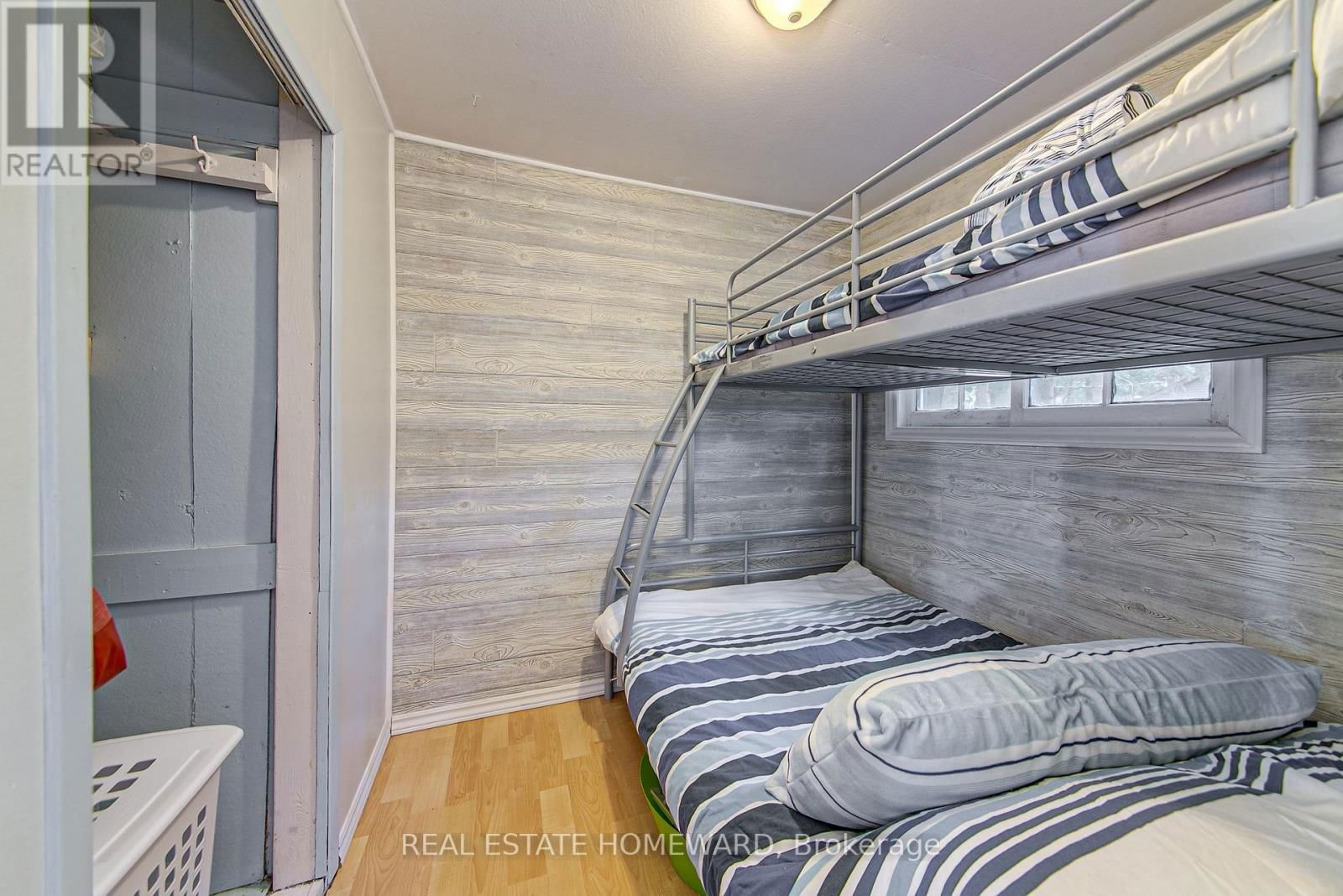 1046 BEA DALE LANE Image 23