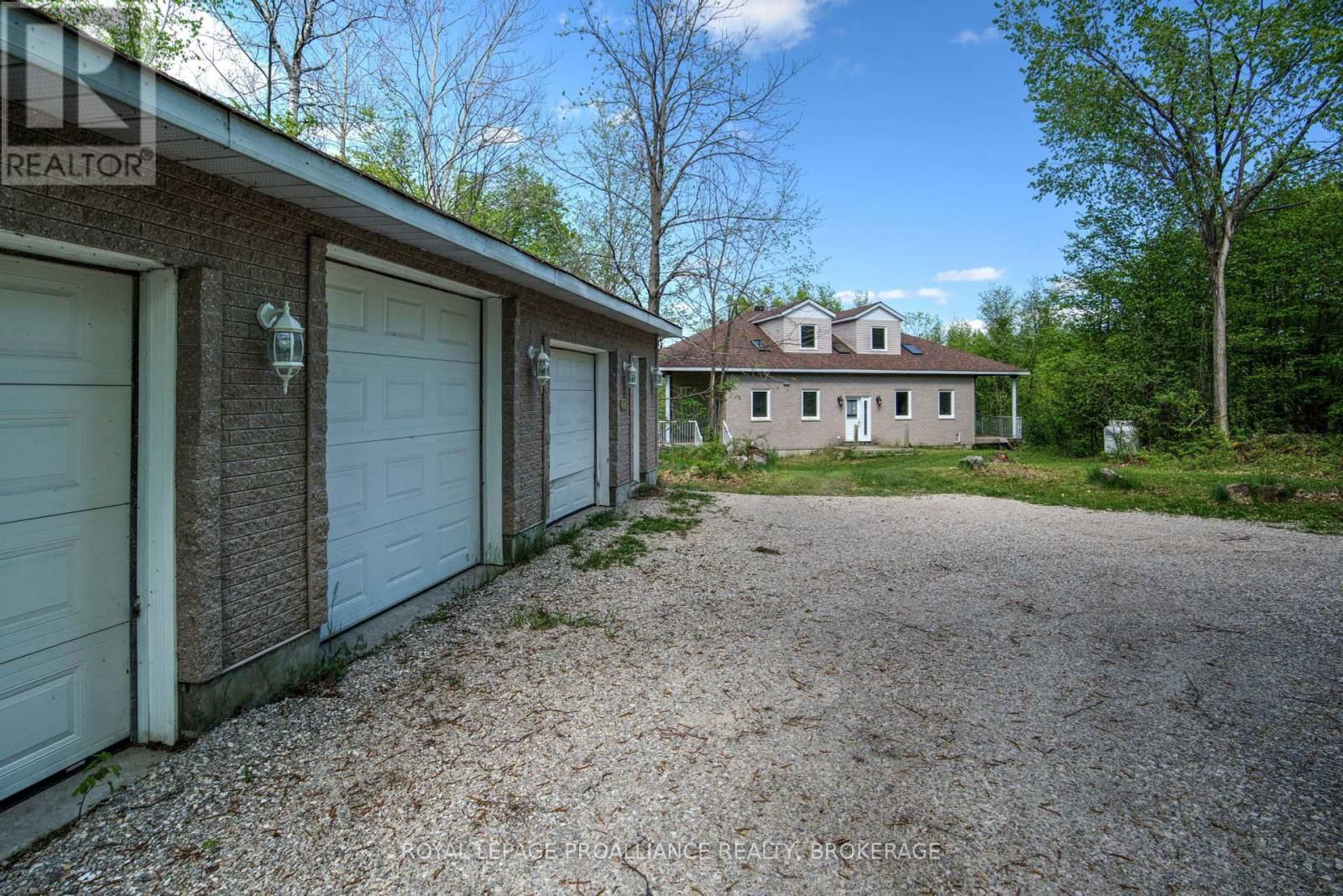 124 GRANITE HILLS Image 2