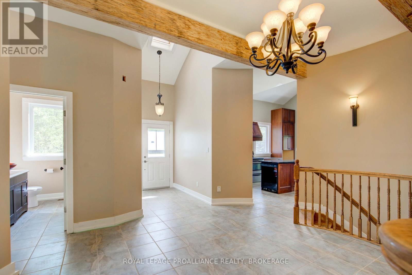 124 GRANITE HILLS Image 26