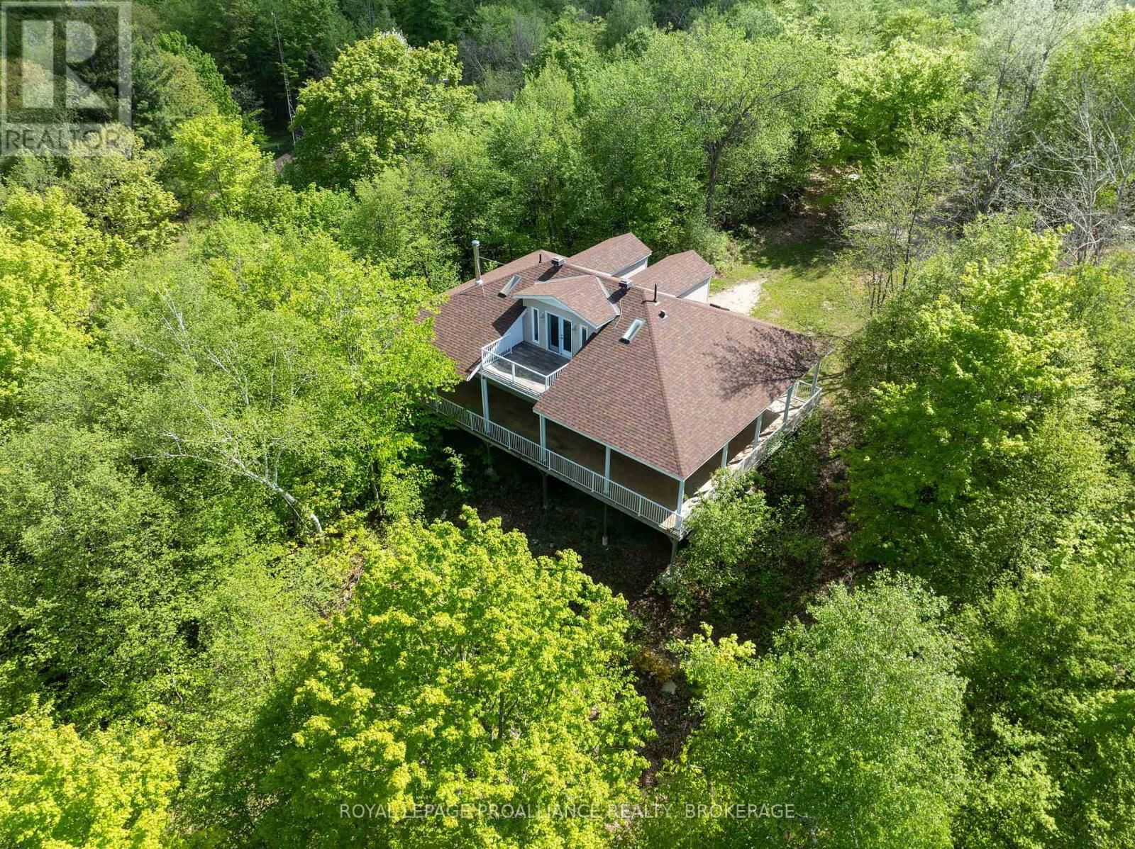 124 GRANITE HILLS Image 3
