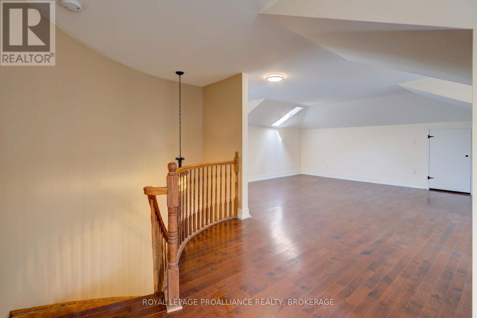 124 GRANITE HILLS Image 31