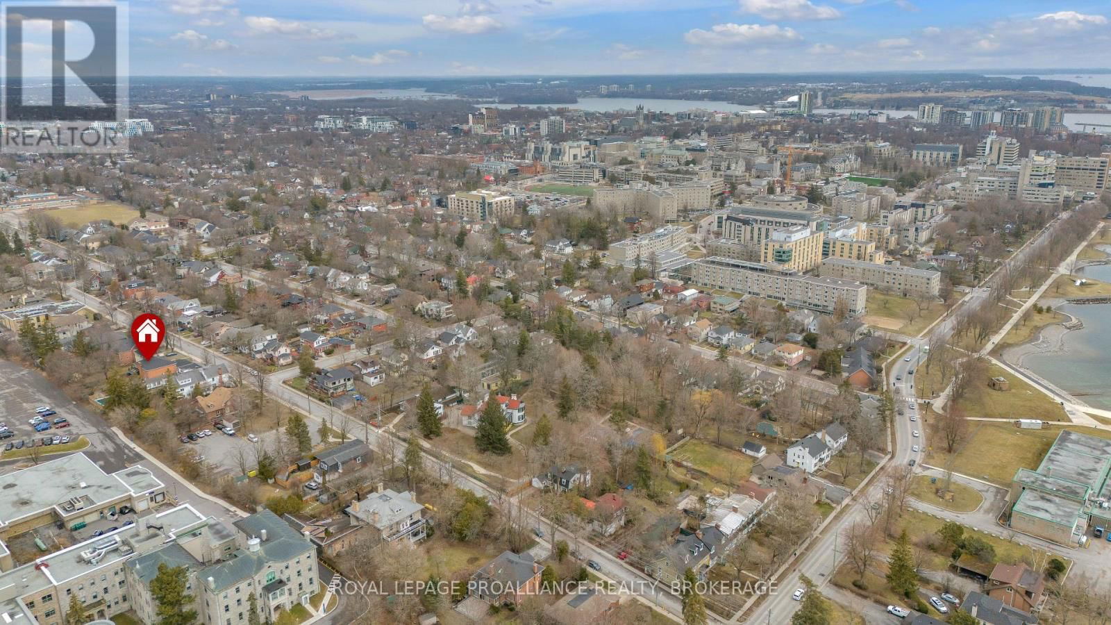 86 CENTRE STREET Image 4