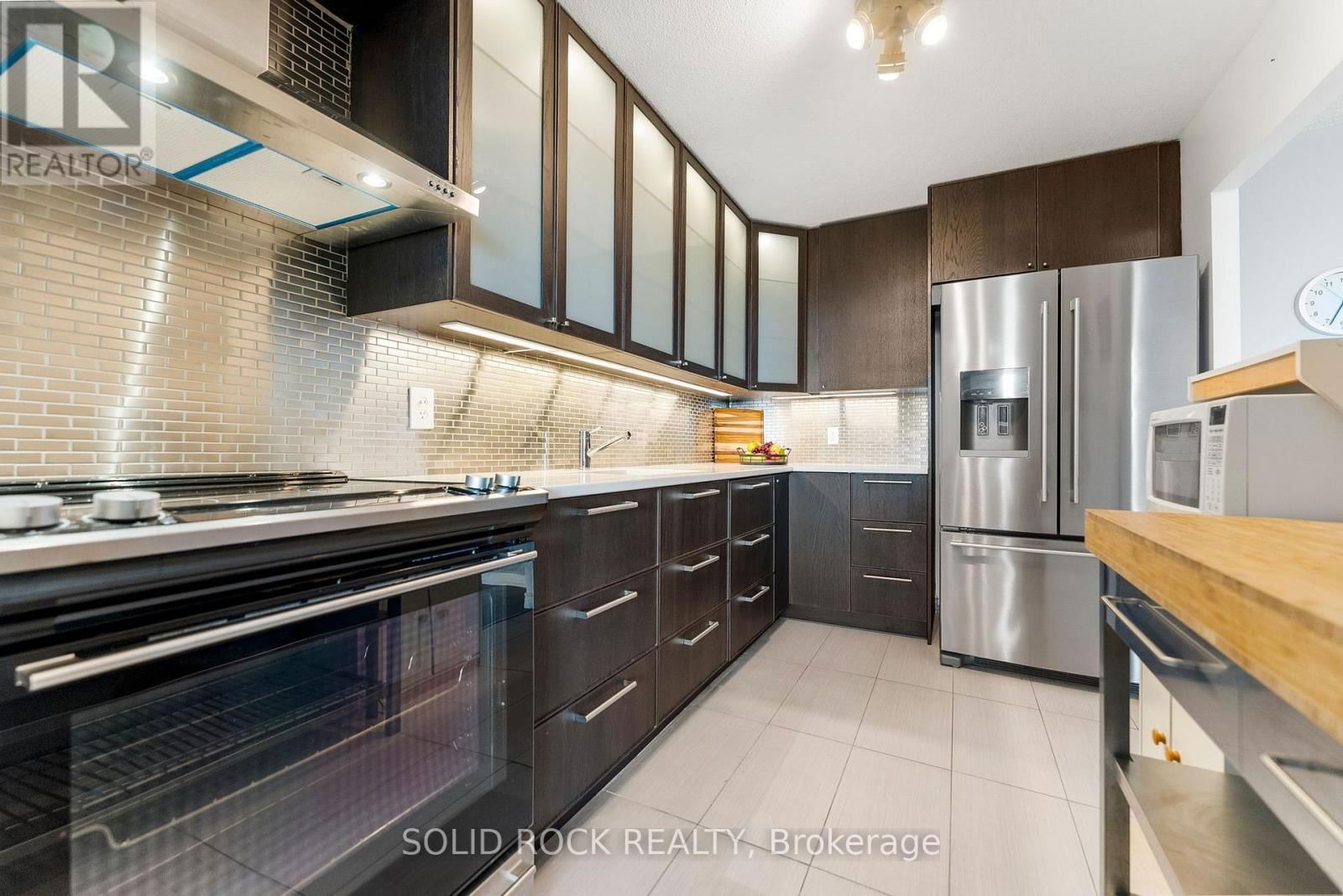 1603 - 665 BATHGATE DRIVE Image 13