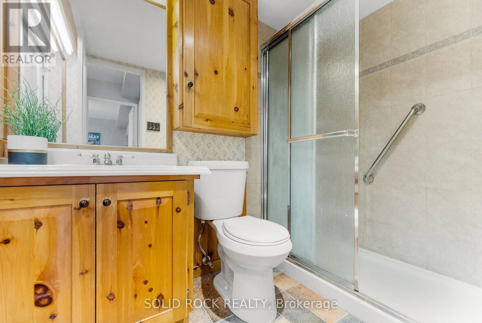 1603 - 665 BATHGATE DRIVE Image 15
