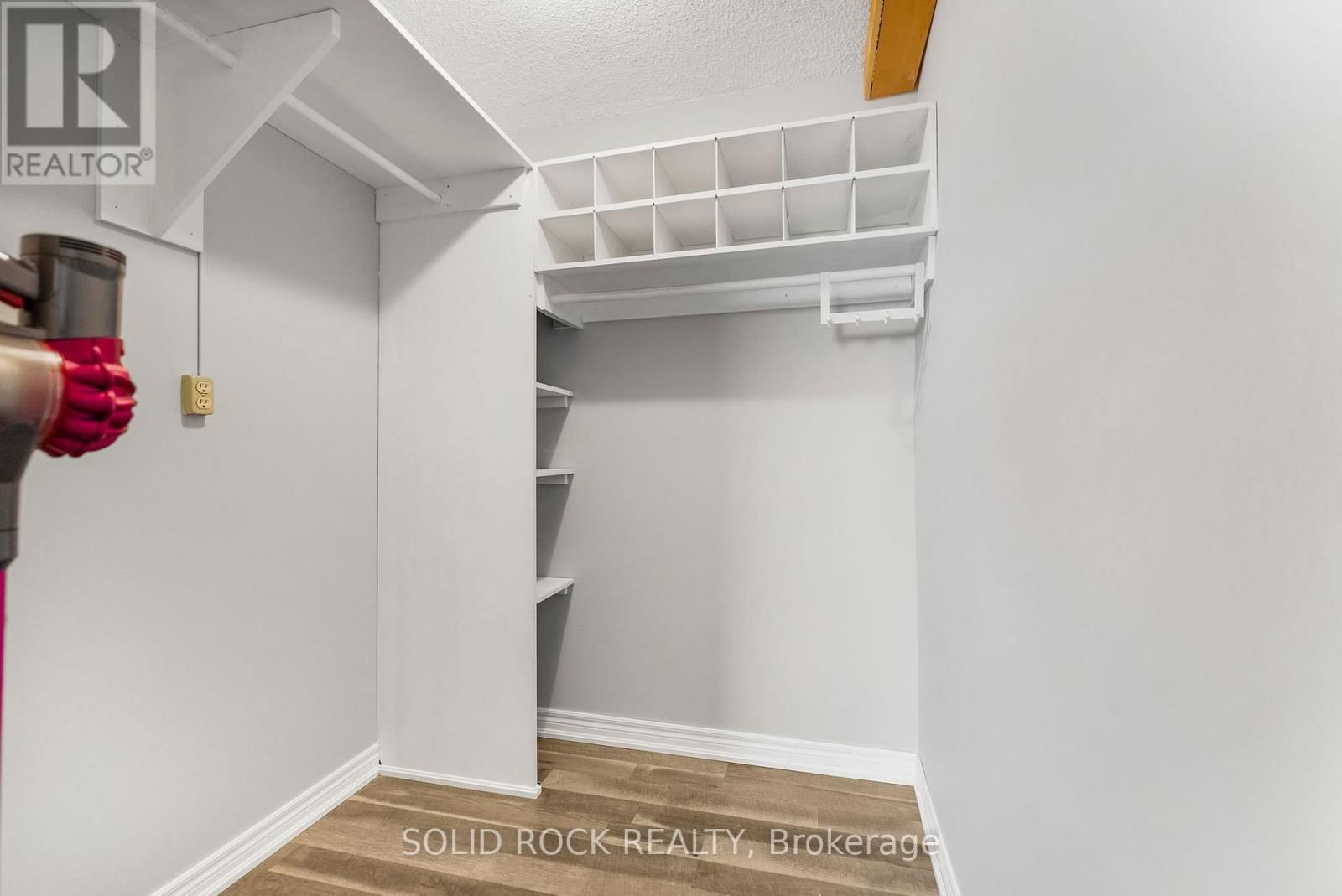 1603 - 665 BATHGATE DRIVE Image 17