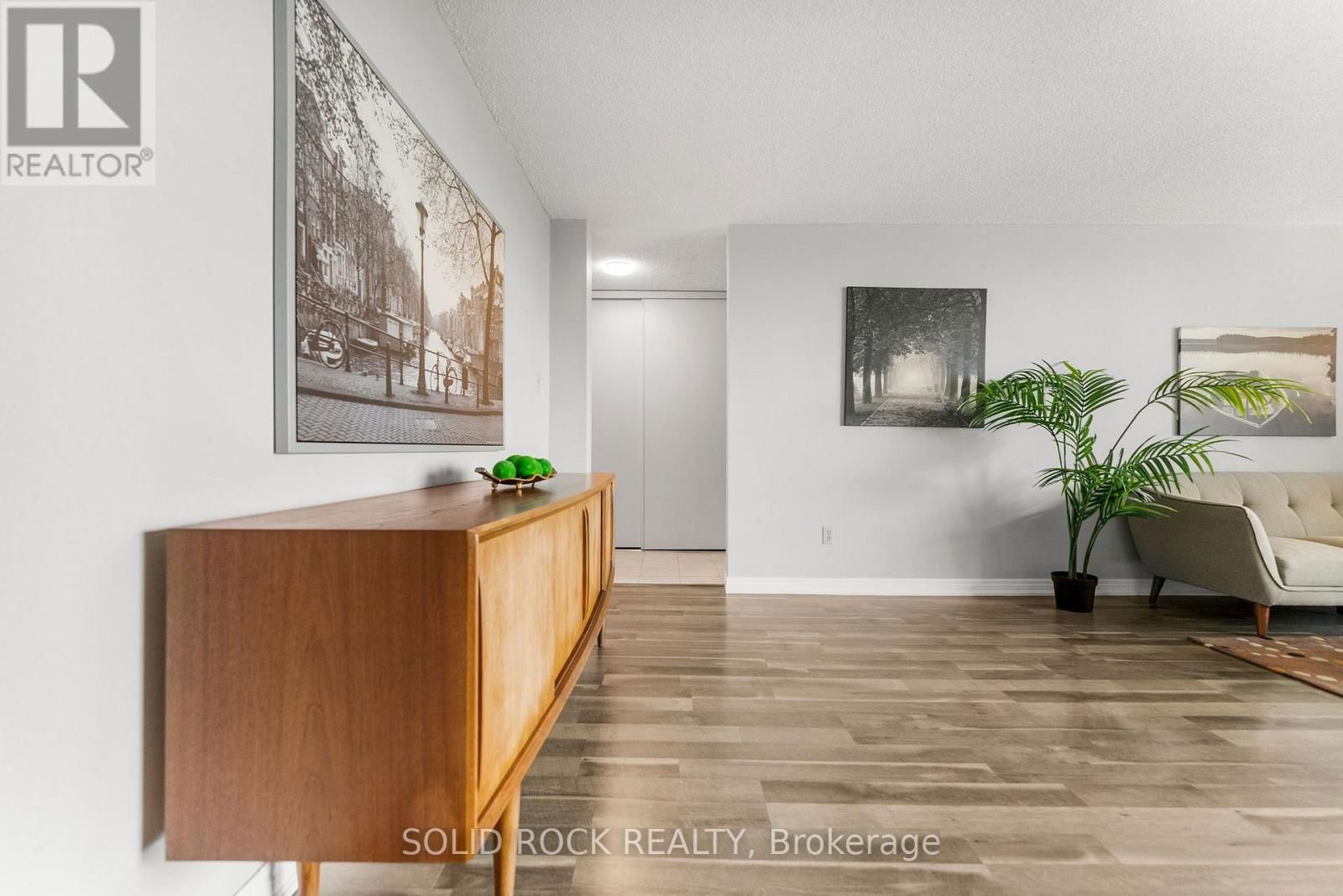 1603 - 665 BATHGATE DRIVE Image 6