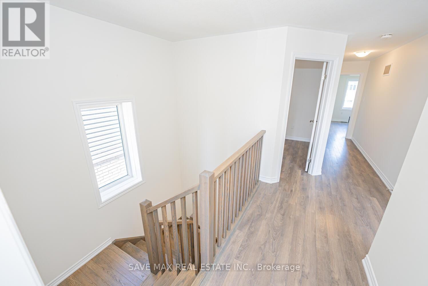 4 TARRISON STREET SOUTH Image 21