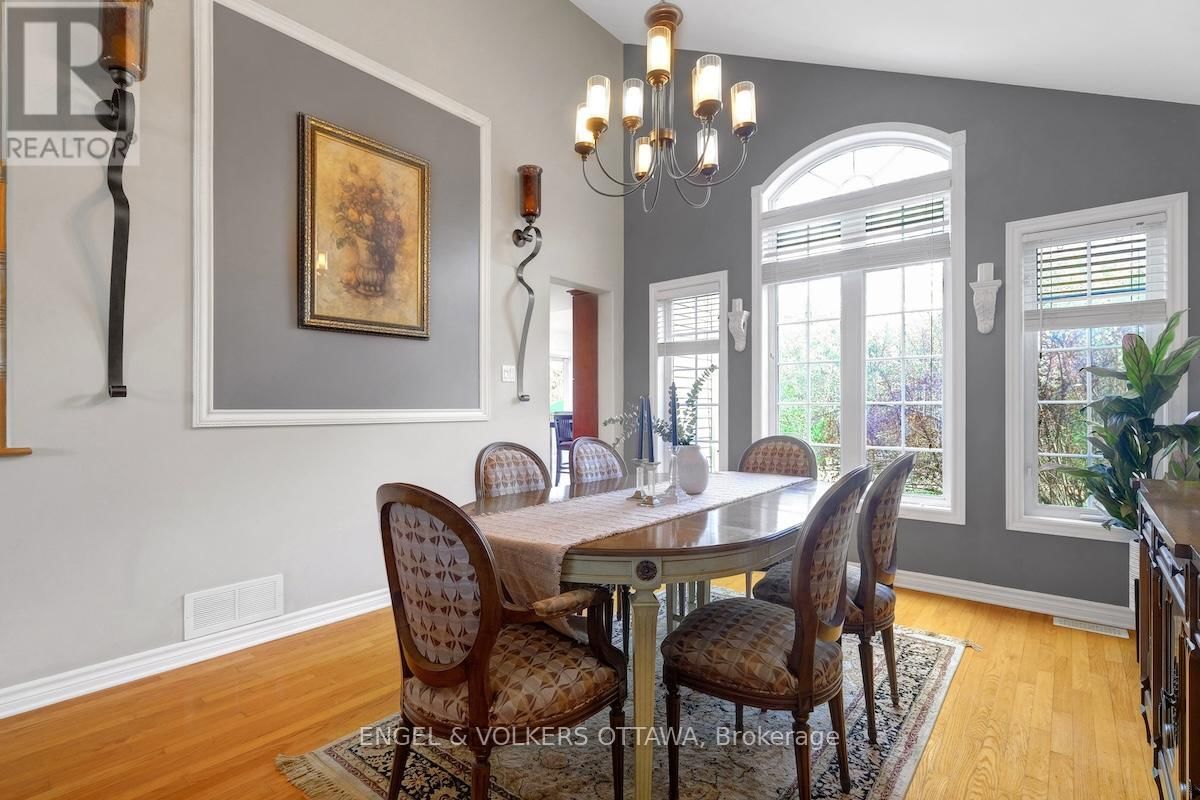 59 FRONTENAC BOULEVARD Image 11