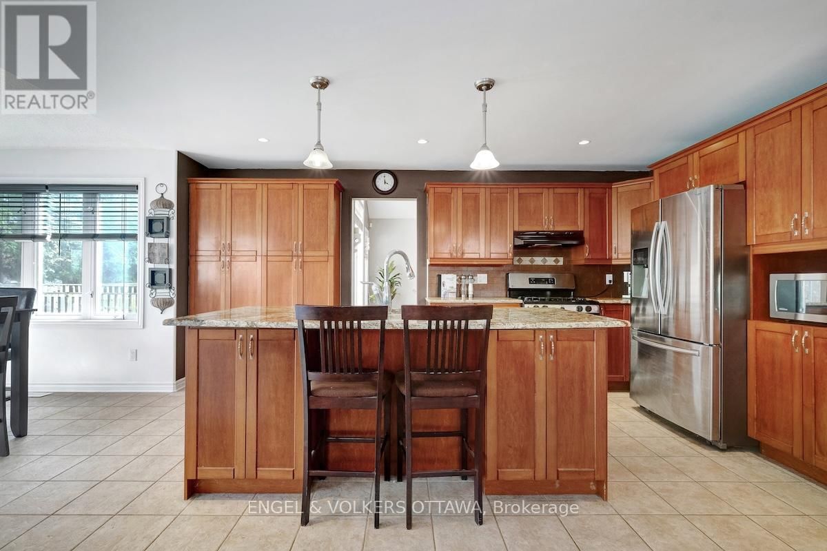 59 FRONTENAC BOULEVARD Image 13