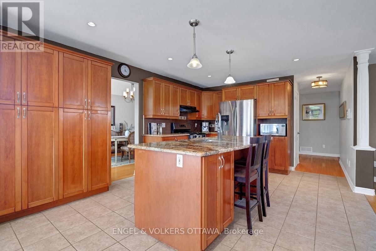 59 FRONTENAC BOULEVARD Image 14