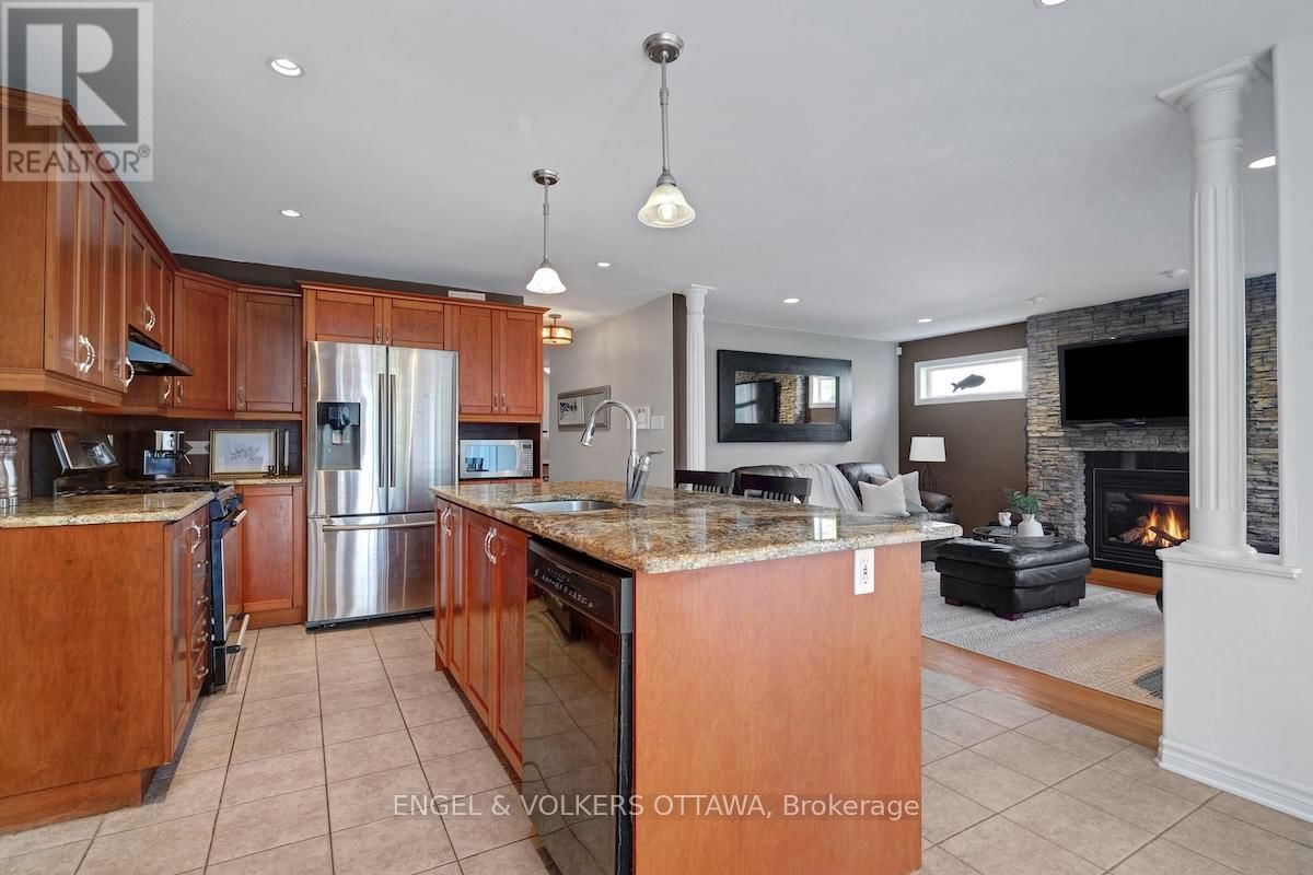 59 FRONTENAC BOULEVARD Image 15