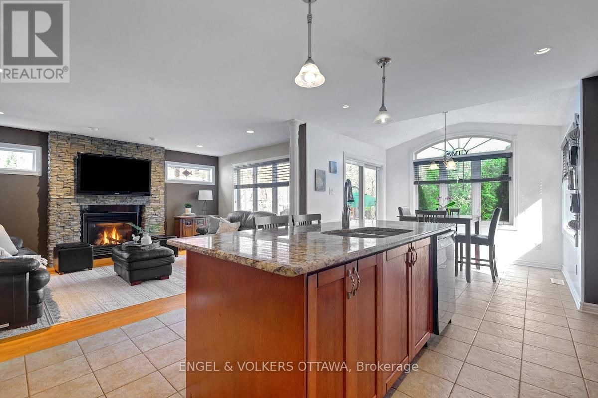 59 FRONTENAC BOULEVARD Image 16