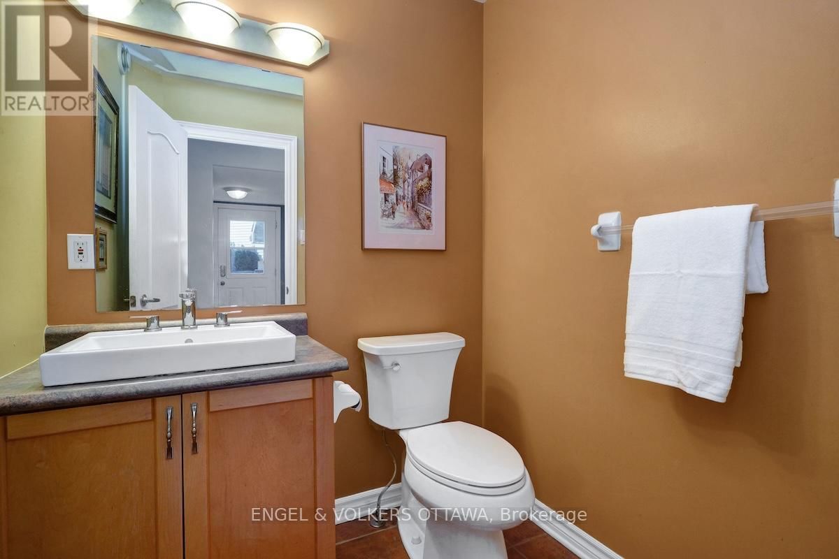 59 FRONTENAC BOULEVARD Image 20